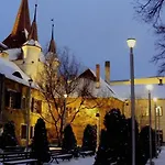 Downtown Luxury Segment Апартаменты