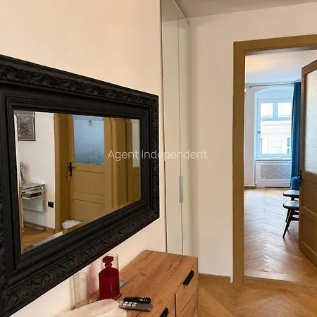 Apartment Downtown Luxury Segment