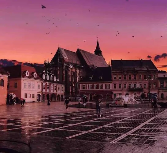 Downtown Luxury Segment