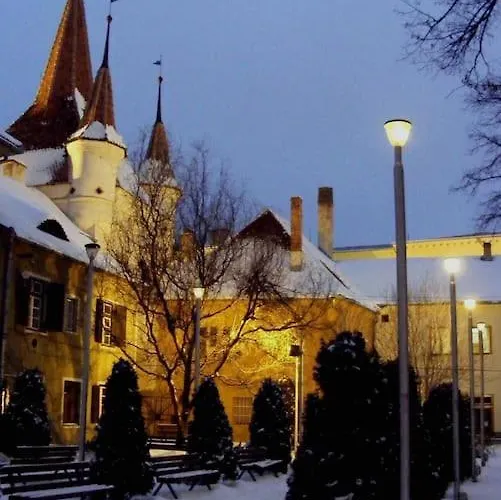 Downtown Luxury Segment 公寓