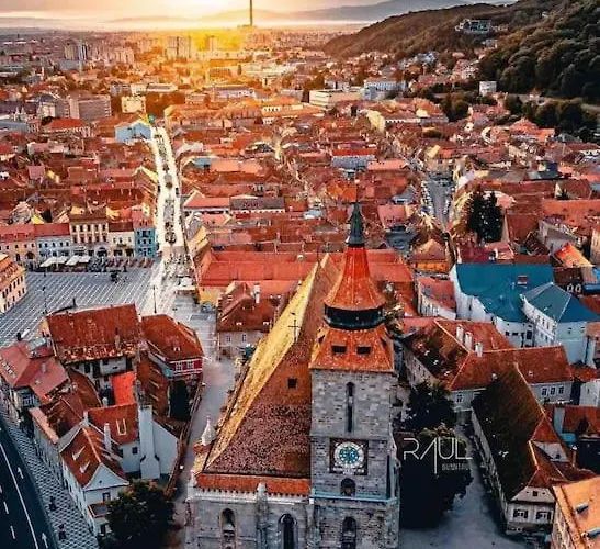 Downtown Luxury Segment